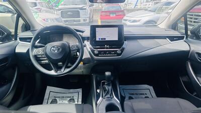 2025 Toyota Corolla LE - Photo 10 - Raytown, MO 64138