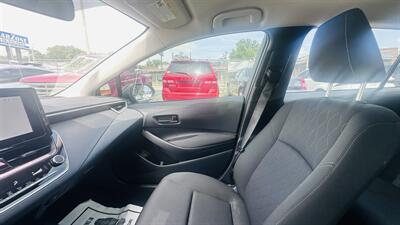 2025 Toyota Corolla LE - Photo 19 - Raytown, MO 64138