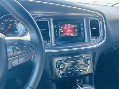 2017 Dodge Charger SE - Photo 12 - Kansas City, MO 64131