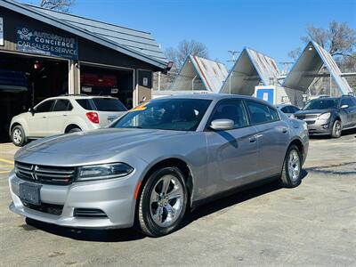 2017 Dodge Charger SE - Photo 3 - Kansas City, MO 64131