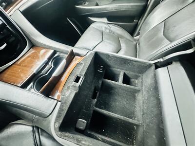 2019 Cadillac Escalade ESV   - Photo 21 - Kansas City, MO 64131
