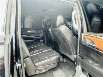 2019 Cadillac Escalade ESV   - Photo 19 - Kansas City, MO 64131