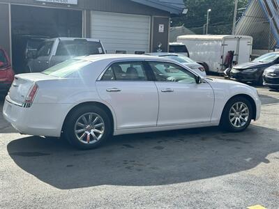 2013 Chrysler 300 C - Photo 4 - Kansas City, MO 64131