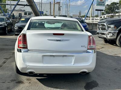 2013 Chrysler 300 C - Photo 6 - Kansas City, MO 64131