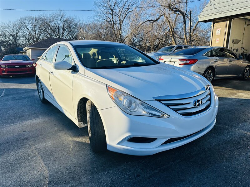 2014 Hyundai SONATA GLS   - Photo 1 - Kansas City, MO 64131