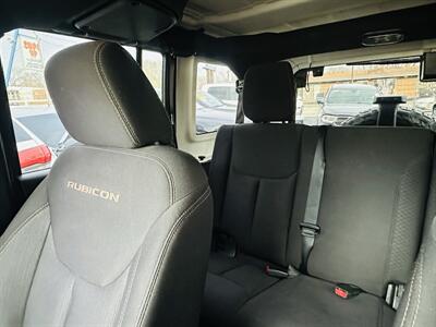 2016 Jeep Wrangler Unlimited Rubicon   - Photo 20 - Kansas City, MO 64131
