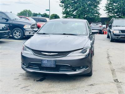 2015 Chrysler 200 S - Photo 2 - Kansas City, MO 64131