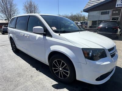 2018 Dodge Grand Caravan GT   - Photo 2 - Kansas City, MO 64131