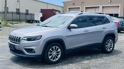 2019 Jeep Cherokee Latitude Plus   - Photo 4 - Kansas City, MO 64131