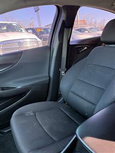 2017 Chevrolet Malibu LS   - Photo 9 - Kansas City, MO 64131