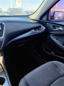 2017 Chevrolet Malibu LS   - Photo 8 - Kansas City, MO 64131