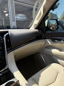 2016 Cadillac Escalade Luxury Collection   - Photo 6 - Kansas City, MO 64131