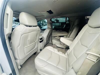 2016 Cadillac Escalade Luxury Collection - Photo 7 - Kansas City, MO 64131