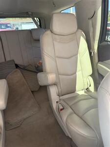 2016 Cadillac Escalade Luxury Collection   - Photo 9 - Kansas City, MO 64131