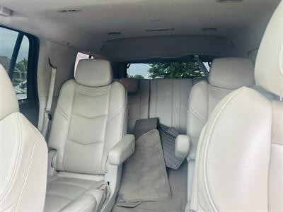2016 Cadillac Escalade Luxury Collection - Photo 12 - Kansas City, MO 64131