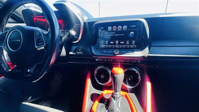 2017 Chevrolet Camaro LT - Photo 16 - Raytown, MO 64138