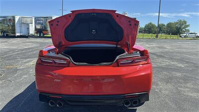 2017 Chevrolet Camaro LT - Photo 18 - Raytown, MO 64138