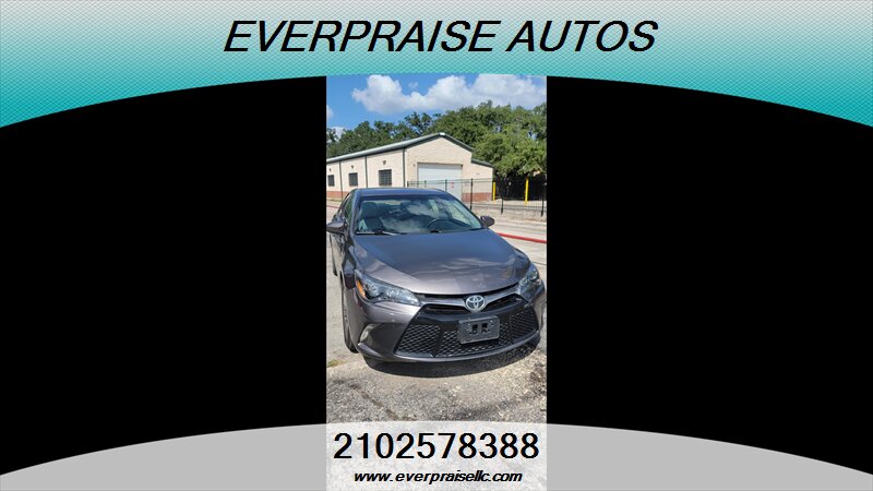 2015 Toyota Camry LE  