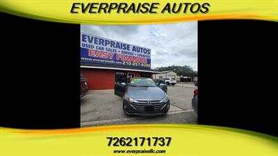 2019 Hyundai ELANTRA SE Sedan