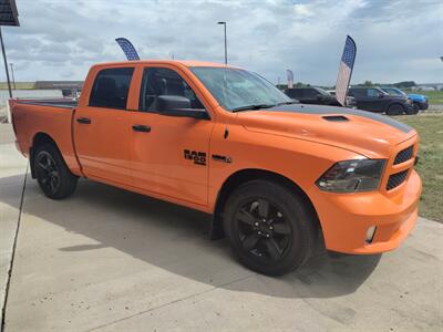 2019 RAM 1500 Classic ST - Photo 3 - Williston, ND 58801