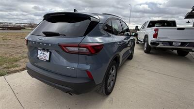 2025 Ford Escape ST-Line Select - Photo 4 - Williston, ND 58801
