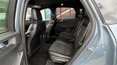 2025 Ford Escape ST-Line Select - Photo 11 - Williston, ND 58801