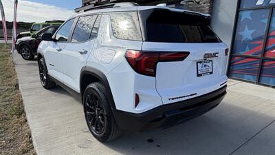 2026 GMC Terrain Elevation   - Photo 2 - Williston, ND 58801