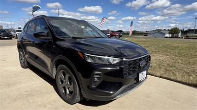 2025 Ford Escape ST-Line Select - Photo 6 - Williston, ND 58801