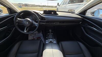 2025 Mazda CX-30 2.5 S Select Sport   - Photo 11 - Williston, ND 58801