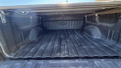2015 Chevrolet Silverado 1500 High Country - Photo 12 - Williston, ND 58801