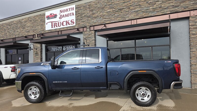 2021 GMC Sierra 2500 HD SLE   - Photo 1 - Williston, ND 58801
