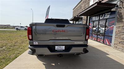 2022 GMC Sierra 1500 Limited Elevation   - Photo 3 - Williston, ND 58801