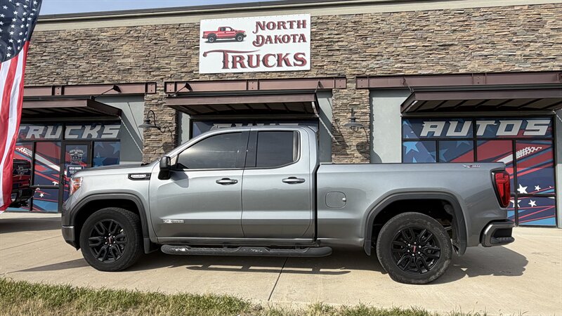 2022 GMC Sierra 1500 Limited Elevation   - Photo 1 - Williston, ND 58801