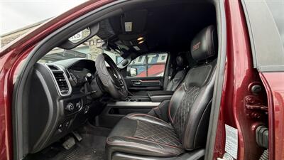 2020 RAM 1500 Big Horn   - Photo 9 - Williston, ND 58801