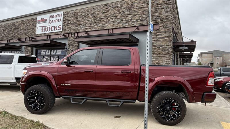 2020 RAM 1500 Big Horn   - Photo 1 - Williston, ND 58801