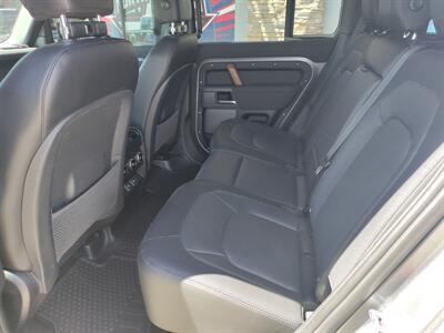 2023 Land Rover Defender 110 X-Dynamic SE   - Photo 6 - Williston, ND 58801
