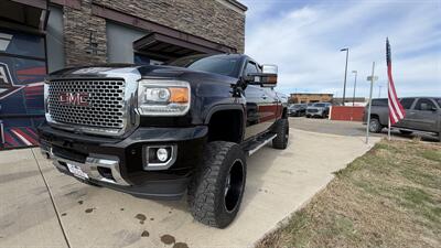 2015 GMC Sierra 3500HD Denali - Photo 8 - Williston, ND 58801