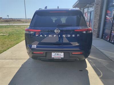 2025 Nissan Pathfinder SV - Photo 2 - Williston, ND 58801