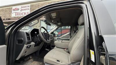 2019 Ford F-350 Super Duty XLT - Photo 8 - Williston, ND 58801