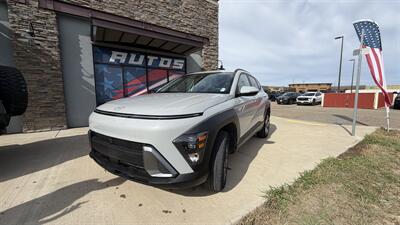2025 Hyundai Kona SEL - Photo 9 - Williston, ND 58801