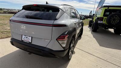 2025 Hyundai Kona SEL - Photo 5 - Williston, ND 58801