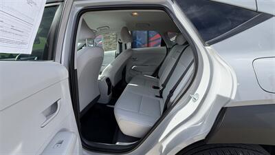 2025 Hyundai Kona SEL - Photo 11 - Williston, ND 58801
