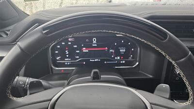 2025 GMC Sierra 1500 Denali Ultimate - Photo 5 - Williston, ND 58801