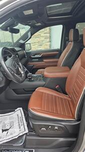 2025 GMC Sierra 1500 Denali Ultimate - Photo 4 - Williston, ND 58801