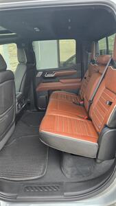 2025 GMC Sierra 1500 Denali Ultimate - Photo 7 - Williston, ND 58801