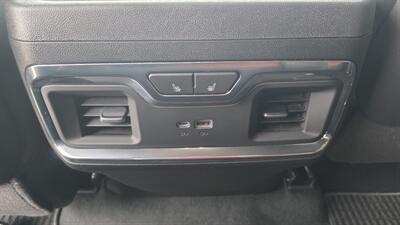 2025 GMC Sierra 1500 Denali Ultimate - Photo 9 - Williston, ND 58801