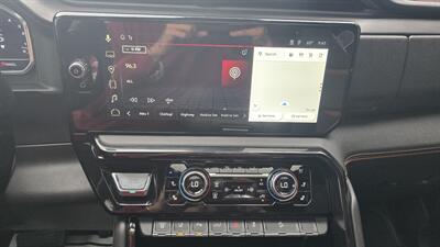 2024 GMC Sierra 2500 HD AT4 - Photo 7 - Williston, ND 58801