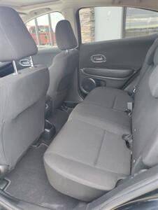 2017 Honda HR-V EX - Photo 7 - Williston, ND 58801