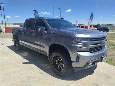 2019 Chevrolet Silverado 1500 RST - Photo 3 - Williston, ND 58801