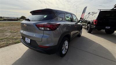 2025 Chevrolet Trailblazer LS - Photo 4 - Williston, ND 58801